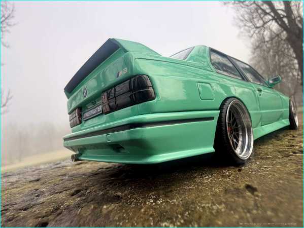 1:18 BMW E30 M3 Streetfighter -Tiffany Blue Edittion + OVP = RAR